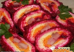 Рецепт: Салат-рулет "Селёдка под шубкой"