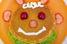 Шаг 7: Снимаем со сковороды и складываем …