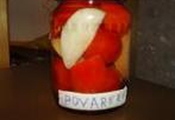 Маринованные помидоры с фруктами