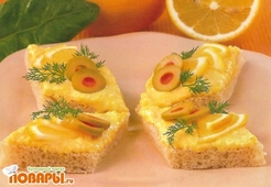 Мини-бутерброды с сыром