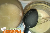 Шаг 4: Всё перемешиваем венчиком. Далее обязательный …