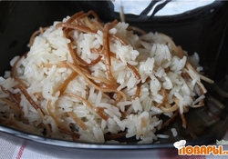 Рецепт: Риз “би ш’арех” или рис с вермишелью