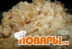 Мульги капсад (тушеная квашеная капуста со свининой)