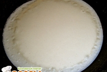 Шаг 3: Отдельно взбить яйца, также добавить …