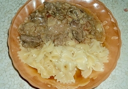 Рецепт: Печень тушеная с грибами