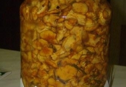 Маринованные лисички-малютки "Смачные"