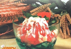 Салат из помидоров с сыром