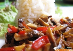 Рецепт: Грибы с имбирем и перцем