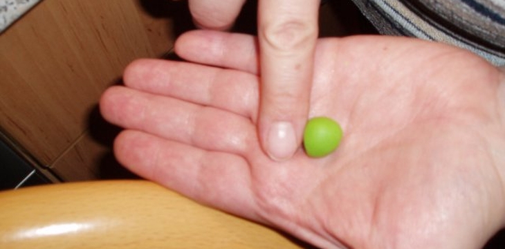 Шаг №4 МК Листочки от Larissa3