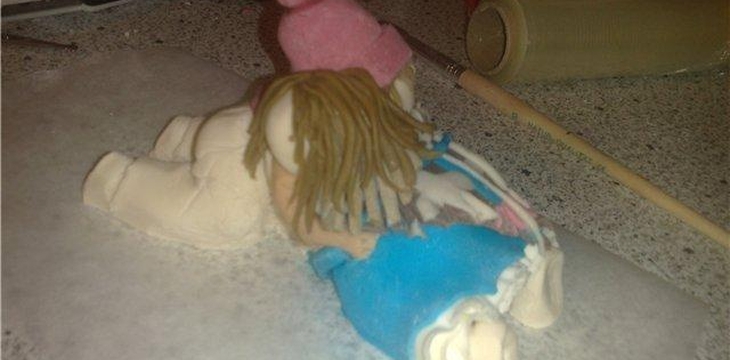 Шаг №5 Торт "В замке Снежной королевы" от darya1987