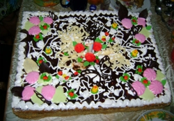 Рецепт: Торт медовый "Нам 1 годик"