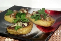 Шаг 3: Выкладываем лодочки на тарелку и …