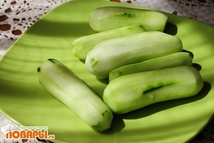 Шаг 2: Количество огурцов можно взять любое, …