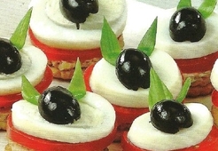 Пирамидки с паштетом