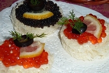 Шаг 1: Из кусочков хлеба сделать круглые …