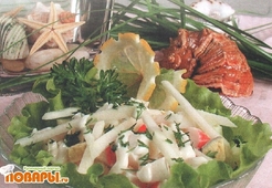 Салат с крабами и яблоками