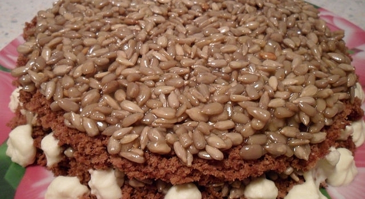 Торт "Карамельная семечка"