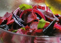 Рецепт: Розовый салат