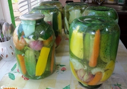 Рецепт: Овощное ассорти целиком