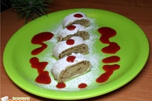 Шаг 2: Выкладываем натёртое на крупной тёрке …