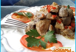 Мясное рагу с шампиньонами