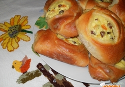 Ватрушки ванильные с изюмом и цукатами