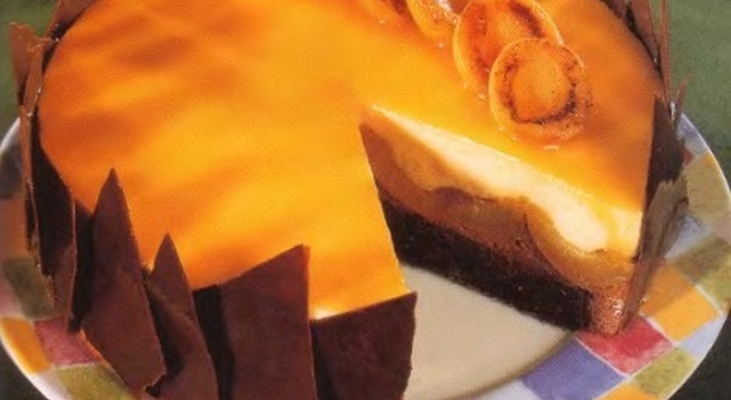 Шоколадно-абрикосовый торт