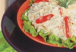 Салат из помидоров и творога