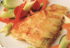 Рыба в "чешуе" из картофеля