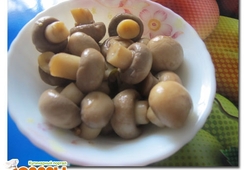 Грибочки маринованные к 8 марта