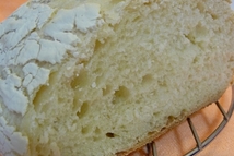 Шаг 2: Делим тесто на 2 части …