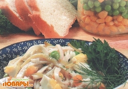 Рецепт: Салат с кальмарами и рисом