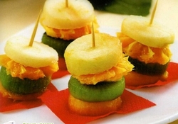 Рецепт: Фруктовое канапе