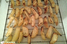 Шаг 1: "Замариновать" картофель в молоке с …