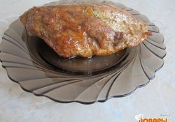 Рецепт: Свинина с салом и чесноком, запеченная в фольге