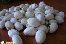 Шаг 2: Начинаем с орехов. Желательно прикупить …