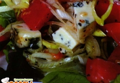 Салат с томатами по-провански  