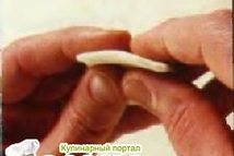 Шаг 13: Толщина теста, показанная на фото, …