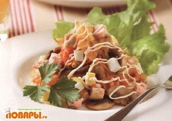 Рецепт: Салат с горбушей