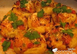 Рецепт: Мясные розочки