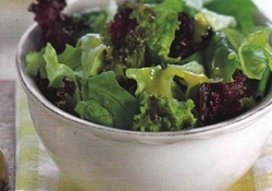 Рецепт: Зеленый салат с французской заправкой  