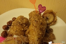 Шаг 6: Обмакиваем насаженный на вилку банан …