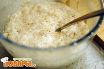 Шаг 1: Сперва подготовим опару. Для этого …