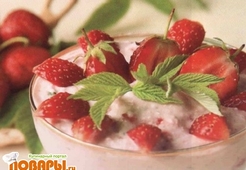 Крем творожный с клубникой