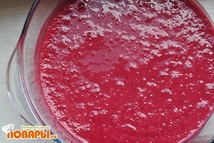 Шаг 4: Вишню выкладываем в блендер и …