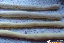 Шаг 1: В свежеприготовленное картофельное пюре добавляем …