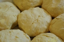 Шаг 2: Разделить на нужное количество коржей …