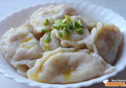 Рецепт: Вареники с капустой (тушеной)