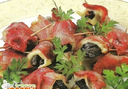 Рецепт: Чернослив «в кафтанчике»