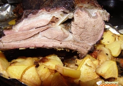 Рецепт: Баранина с айвой